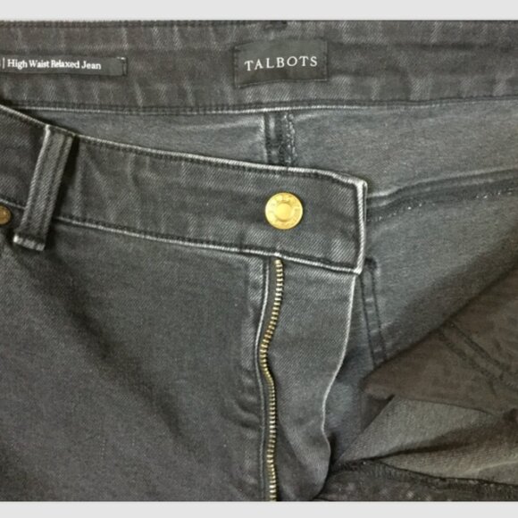 Talbots Women Size 14 Relaxed Jean Tapered Leg High Waist Distressed Black Denim - Picture 2 of 12